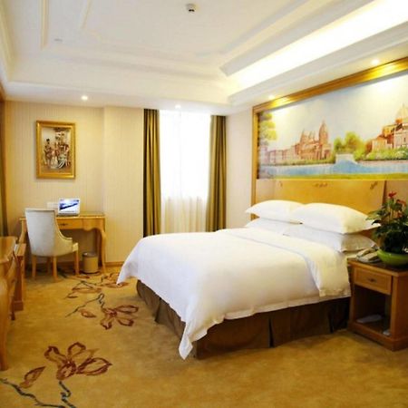 Vienna International Hotel Meizhou Spindle Bridge Branch Eksteriør bilde